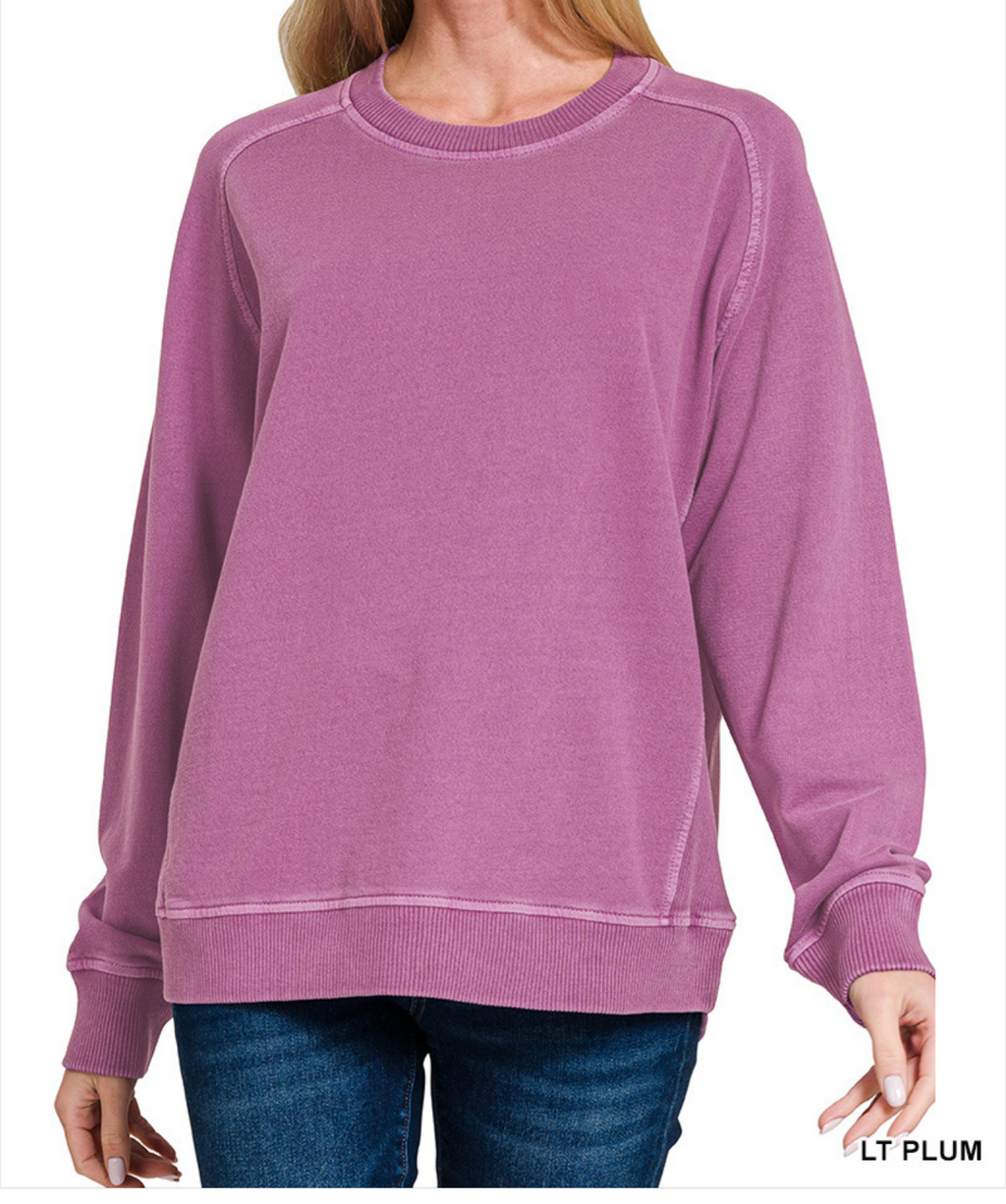 Pigment dye and enzyme washing pullover