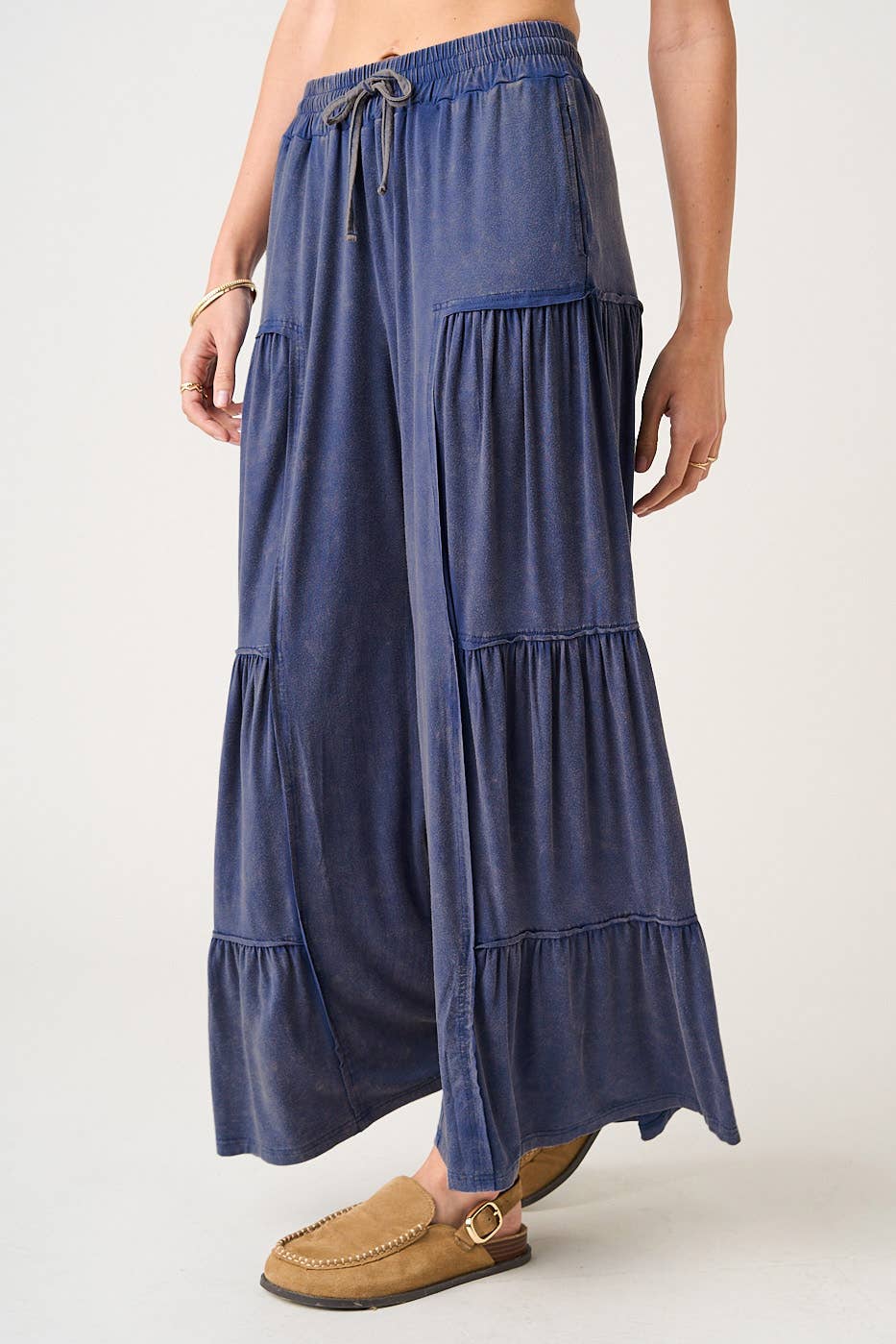 MINERAL WASH TIERED WIDE LEG ELASTIC WAIST PANTS