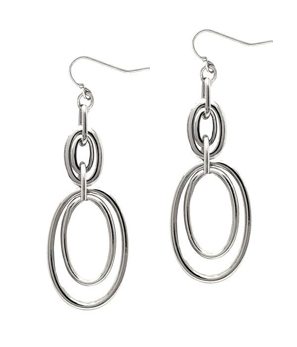 ( Q379 )  METAL CHAIN EARRING