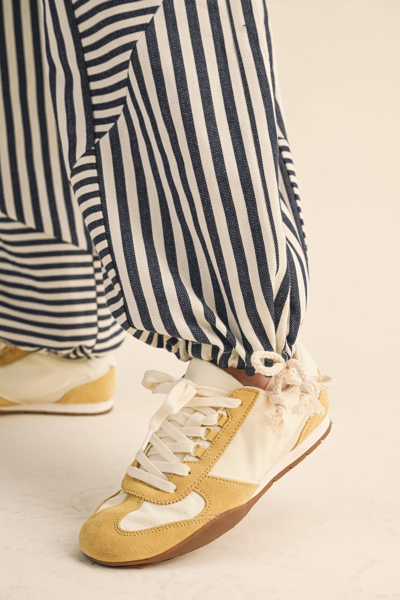 MIXED STRIPES PARACHUTE PANTS MP4366