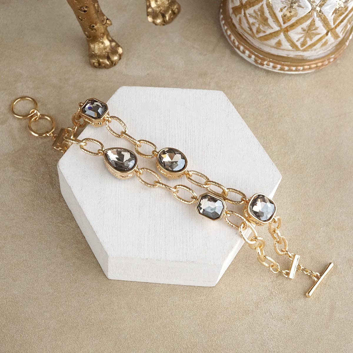 Brilliant Bond – Statement Chain Bracelets with Reflective Crystals
