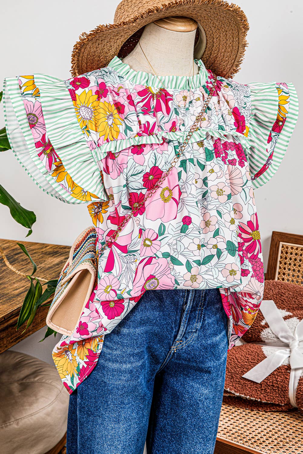 Fashion Floral Contrast Ruffle Trim Short Sleeve Boho Blouse