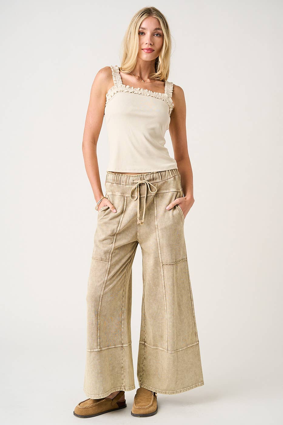 MINERAL WASH SEAM DETAIL WIDE LEG PANTS