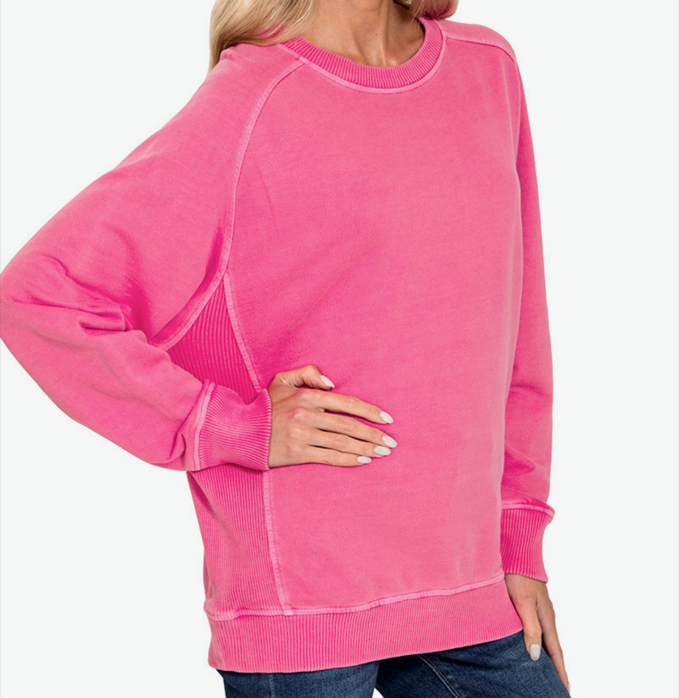 Pigment dye and enzyme washing pullover