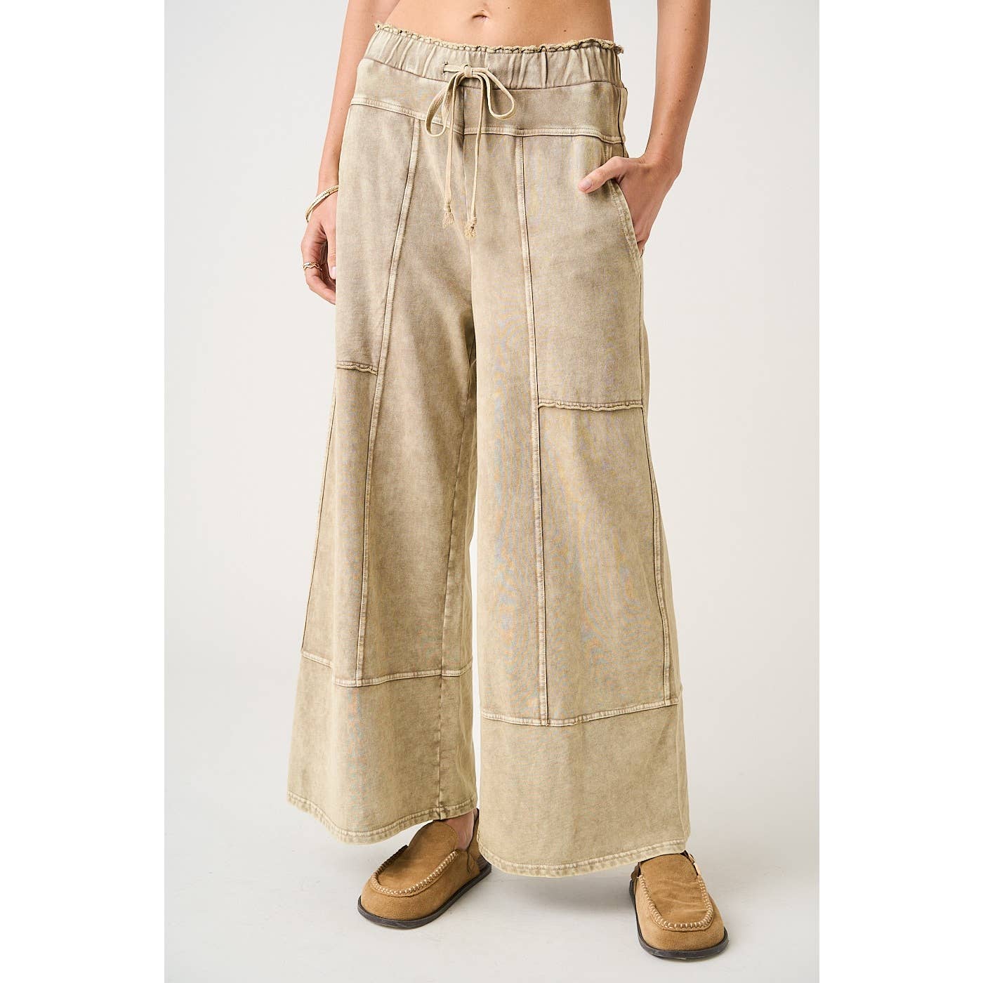 MINERAL WASH SEAM DETAIL WIDE LEG PANTS