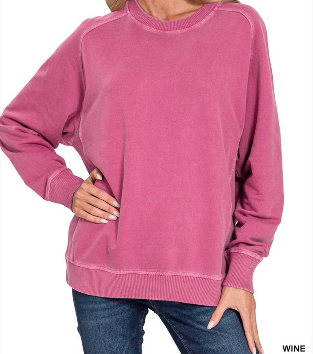 Pigment dye and enzyme washing pullover