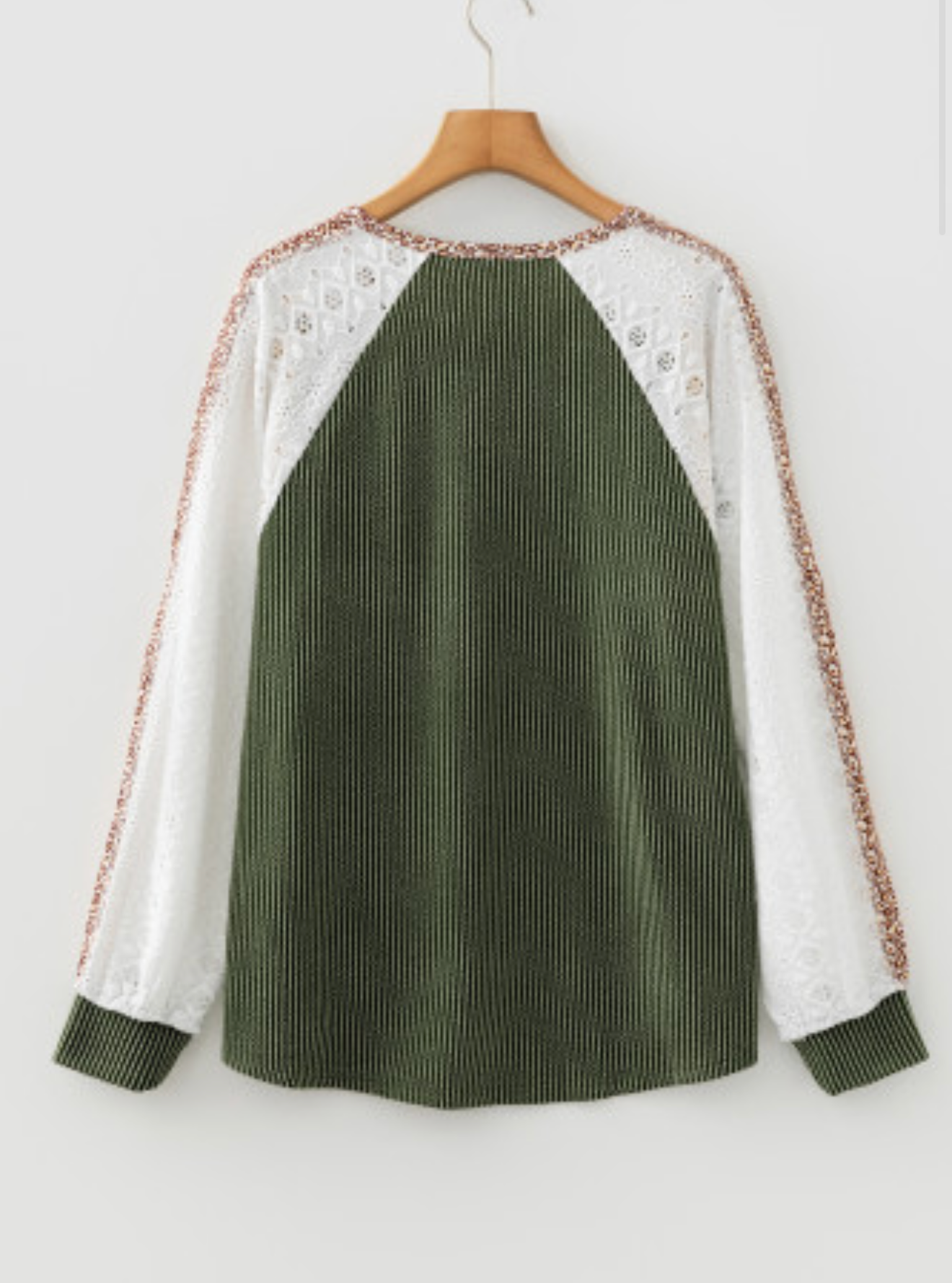 Vineyard green twisted ribbed leopard top ￼