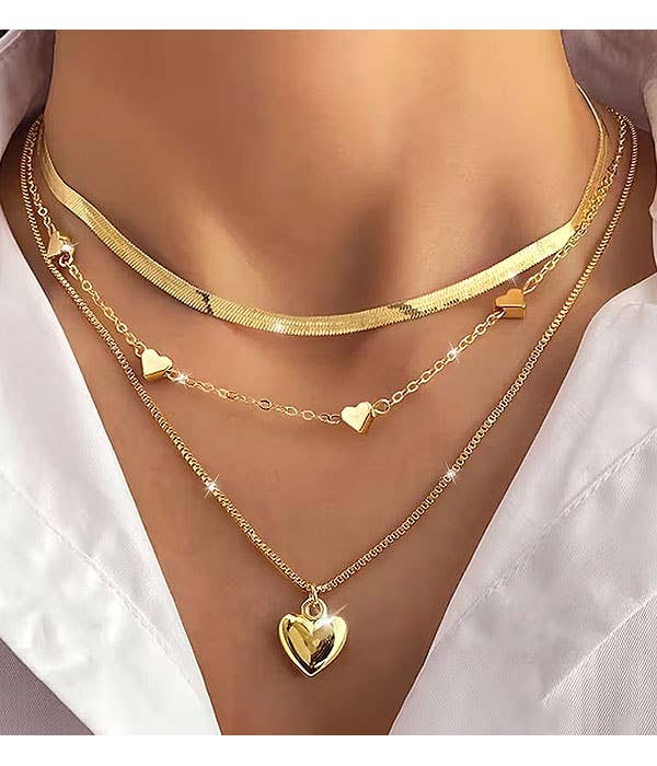 ( H593 )  HEART PENDANT 3 LAYER NECKLACE