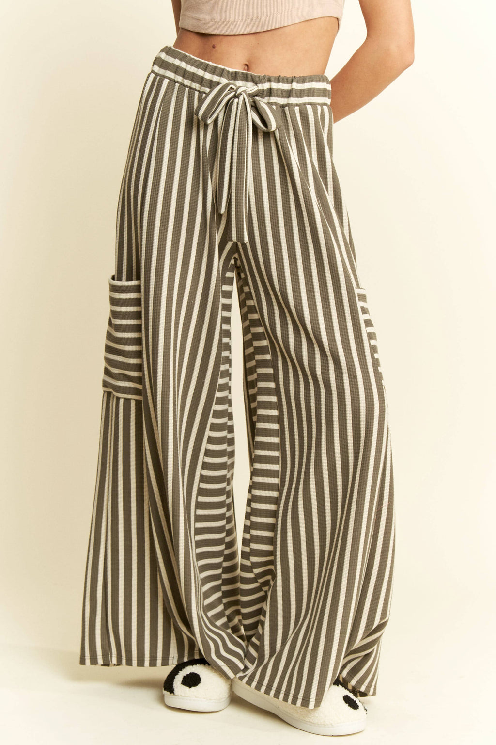 PLUS SIZE STRIPE WIDE LEG PANTS
