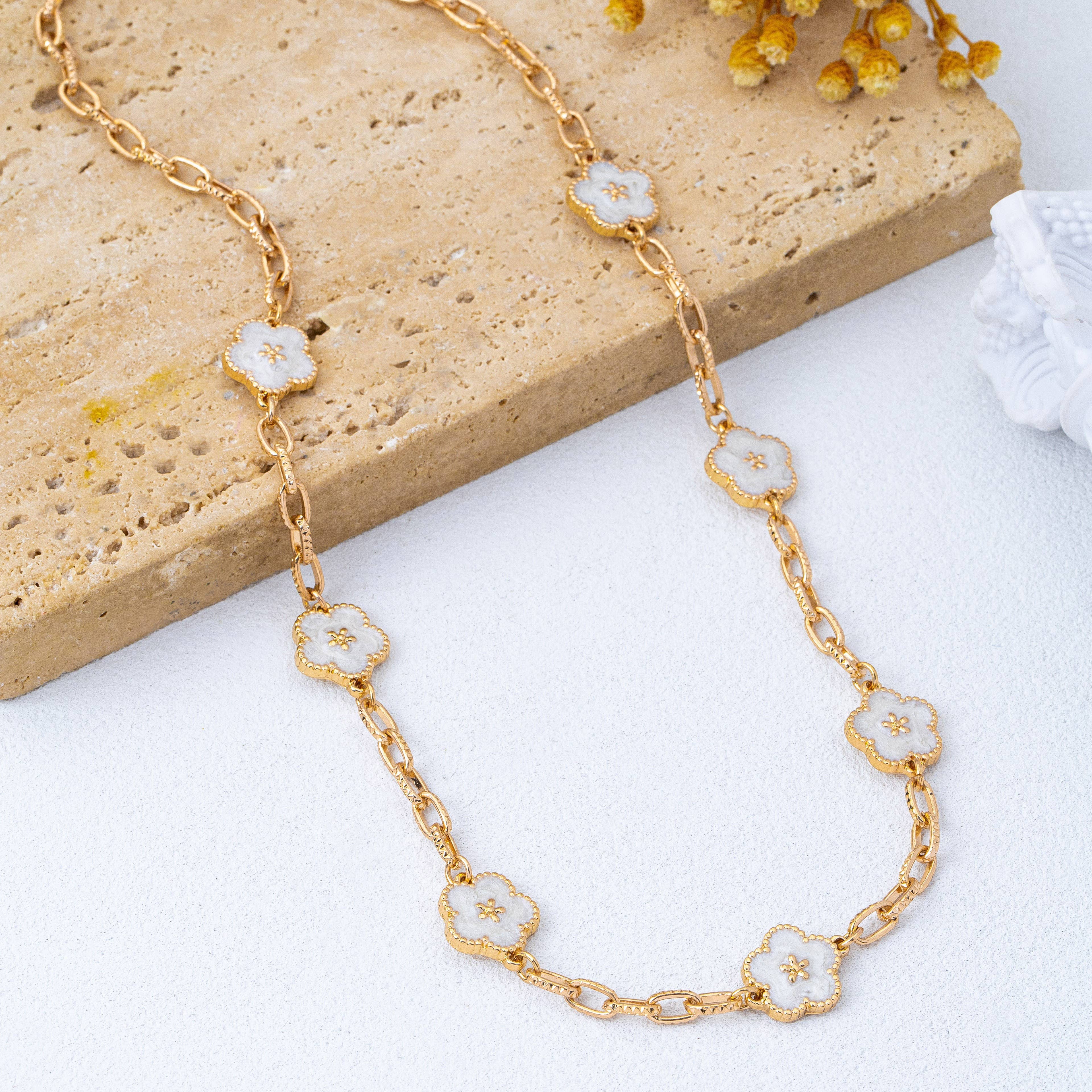Vintage-Inspired White Enamel Floral Necklace | 80N93188