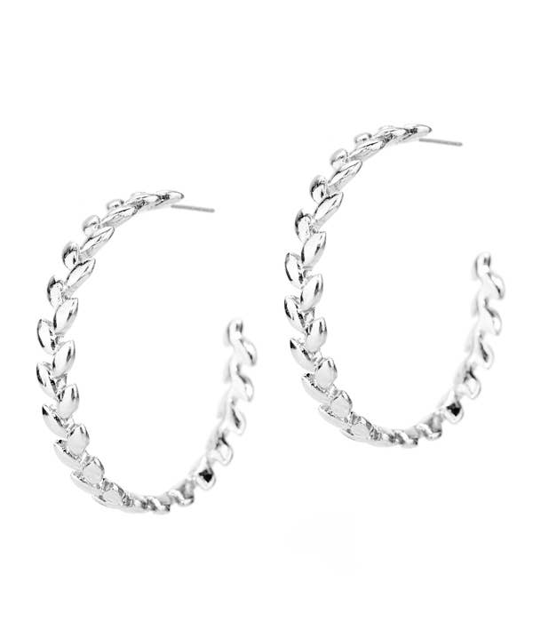 ( Q192 )  METAL HOOP EARRING