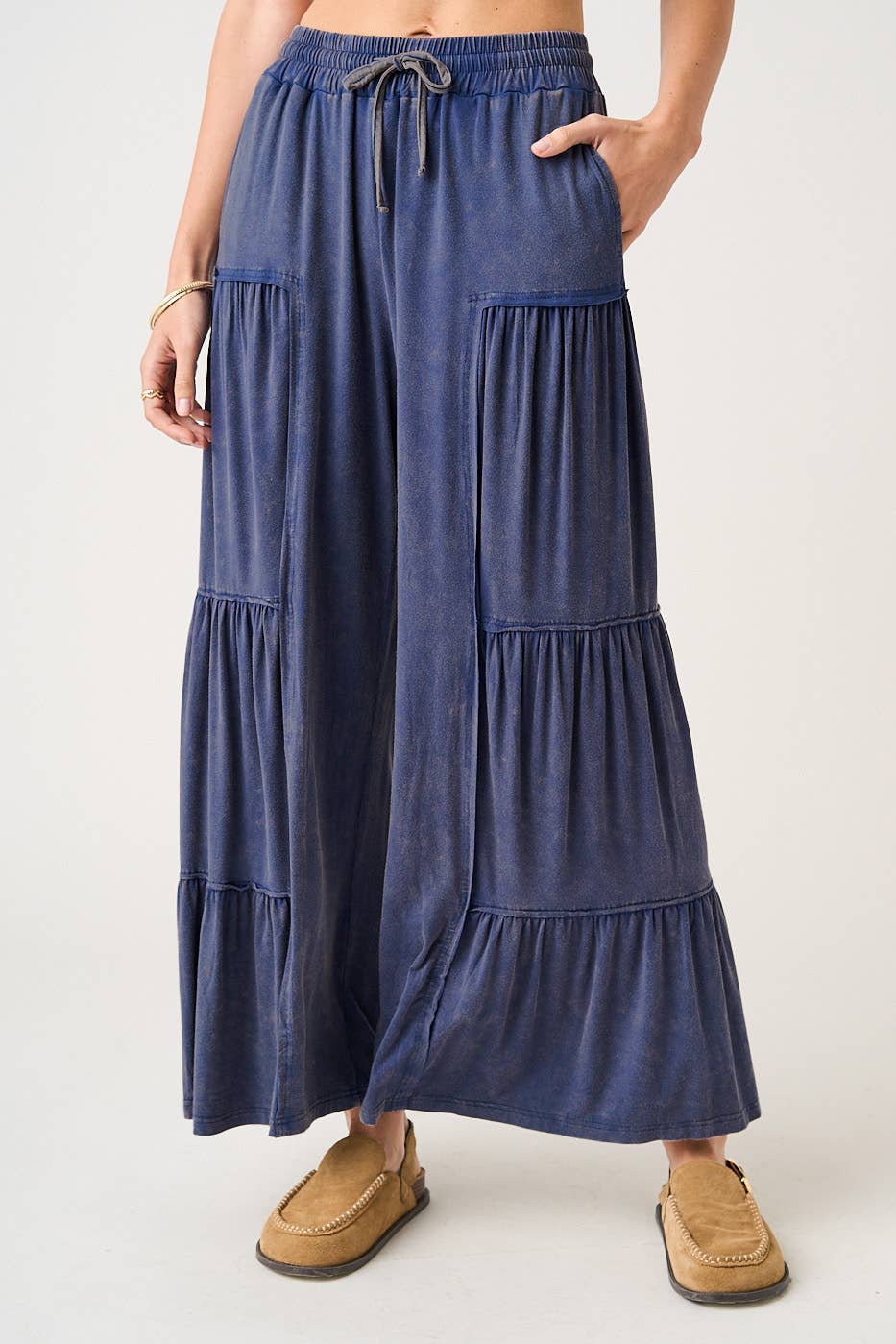 MINERAL WASH TIERED WIDE LEG ELASTIC WAIST PANTS