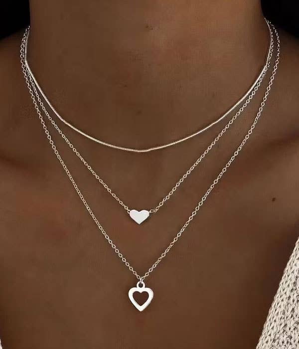 ( W513 )  3 LAYER HEART NECKLACE